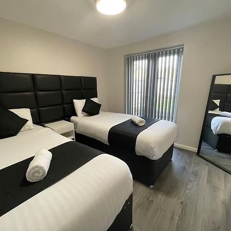 Hosted By Ryan - 2 Bedroom Apartment Liverpool Zewnętrze zdjęcie